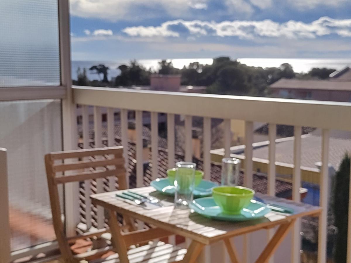 Studio Tout A Pied - Vue Sur Mer サン・エギュルフ エクステリア 写真